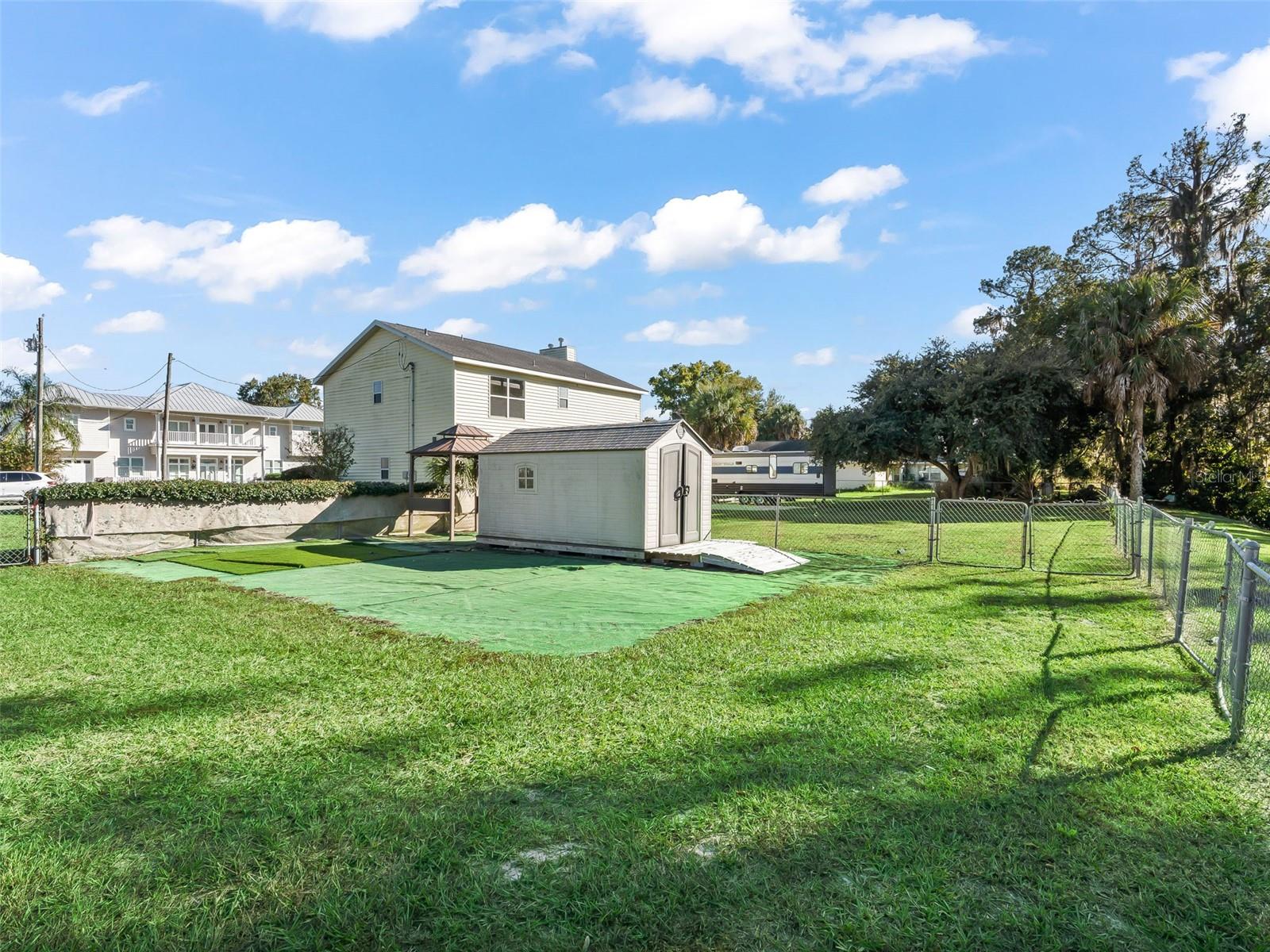 Image 30 of 32 For 10 Chinica Drive