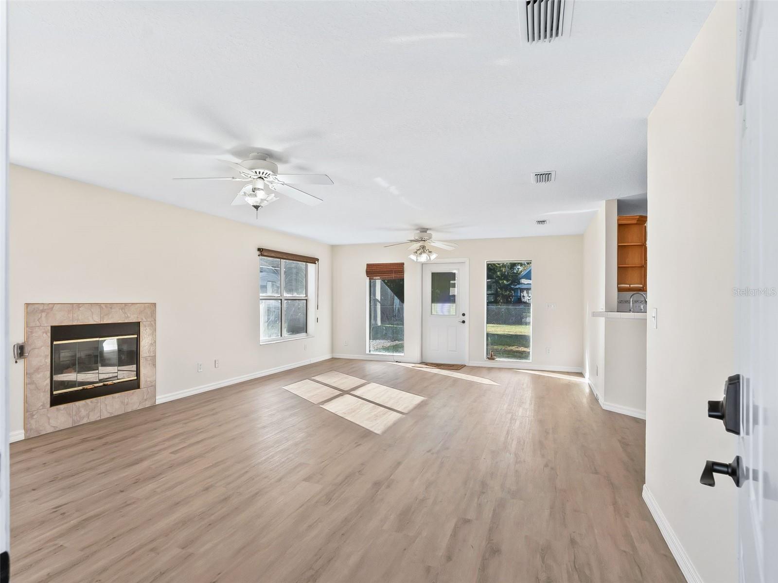 Image 6 of 32 For 10 Chinica Drive