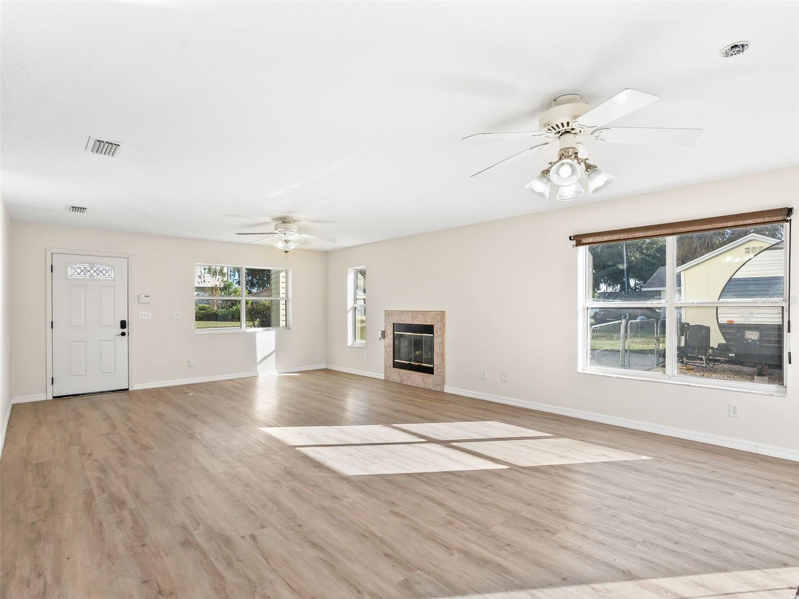 Image 8 of 32 For 10 Chinica Drive