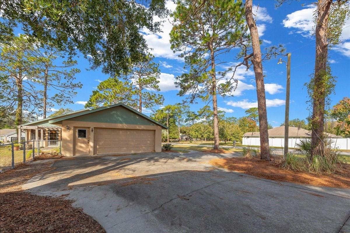 Image 43 of 54 For 9080 161st Lane