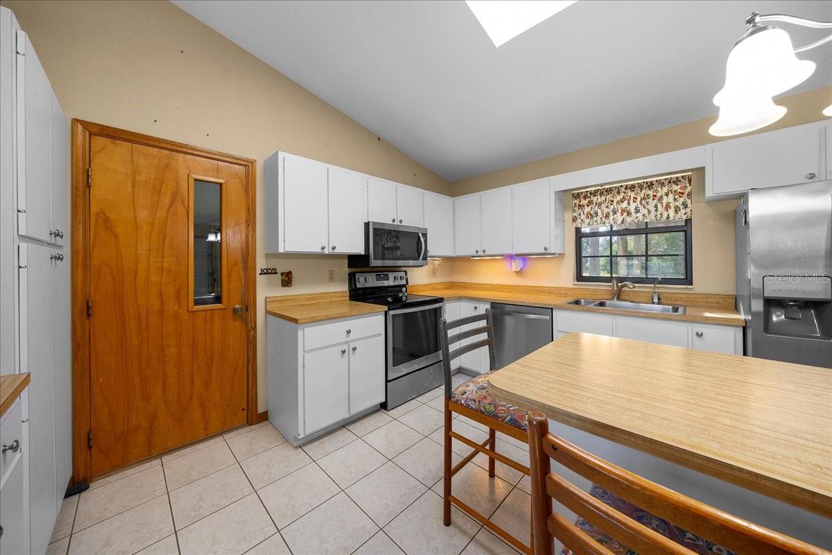 Image 9 of 54 For 9080 161st Lane