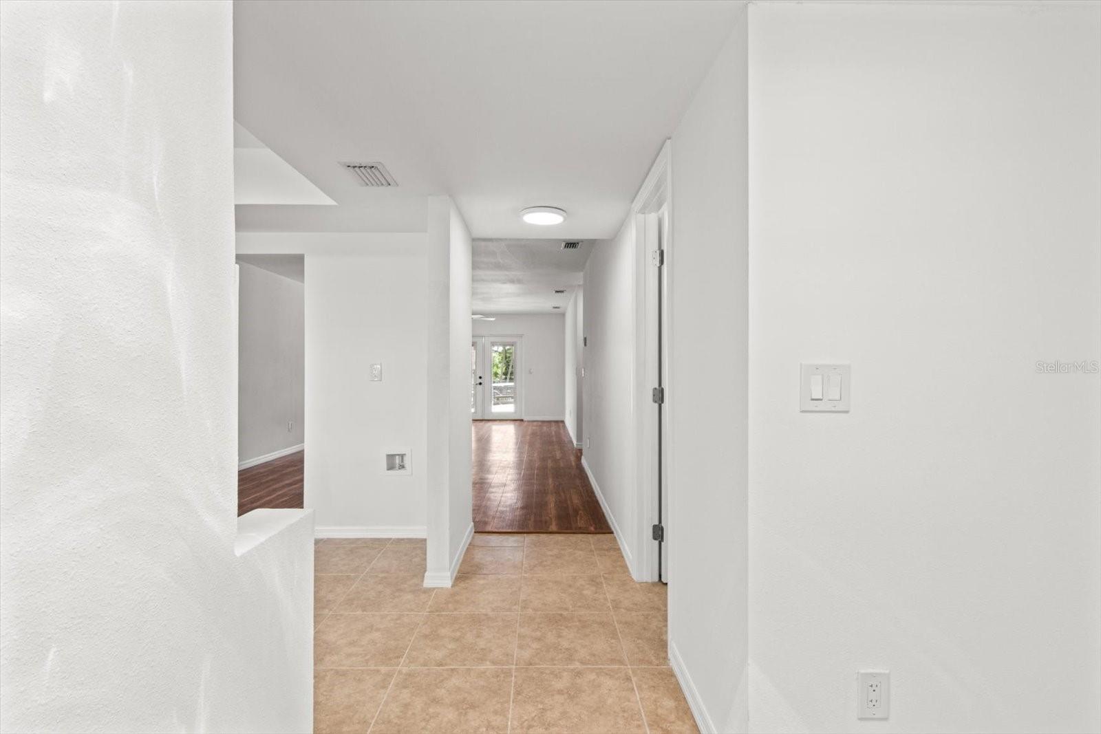 Image 10 of 58 For 11546 Clubview Drive