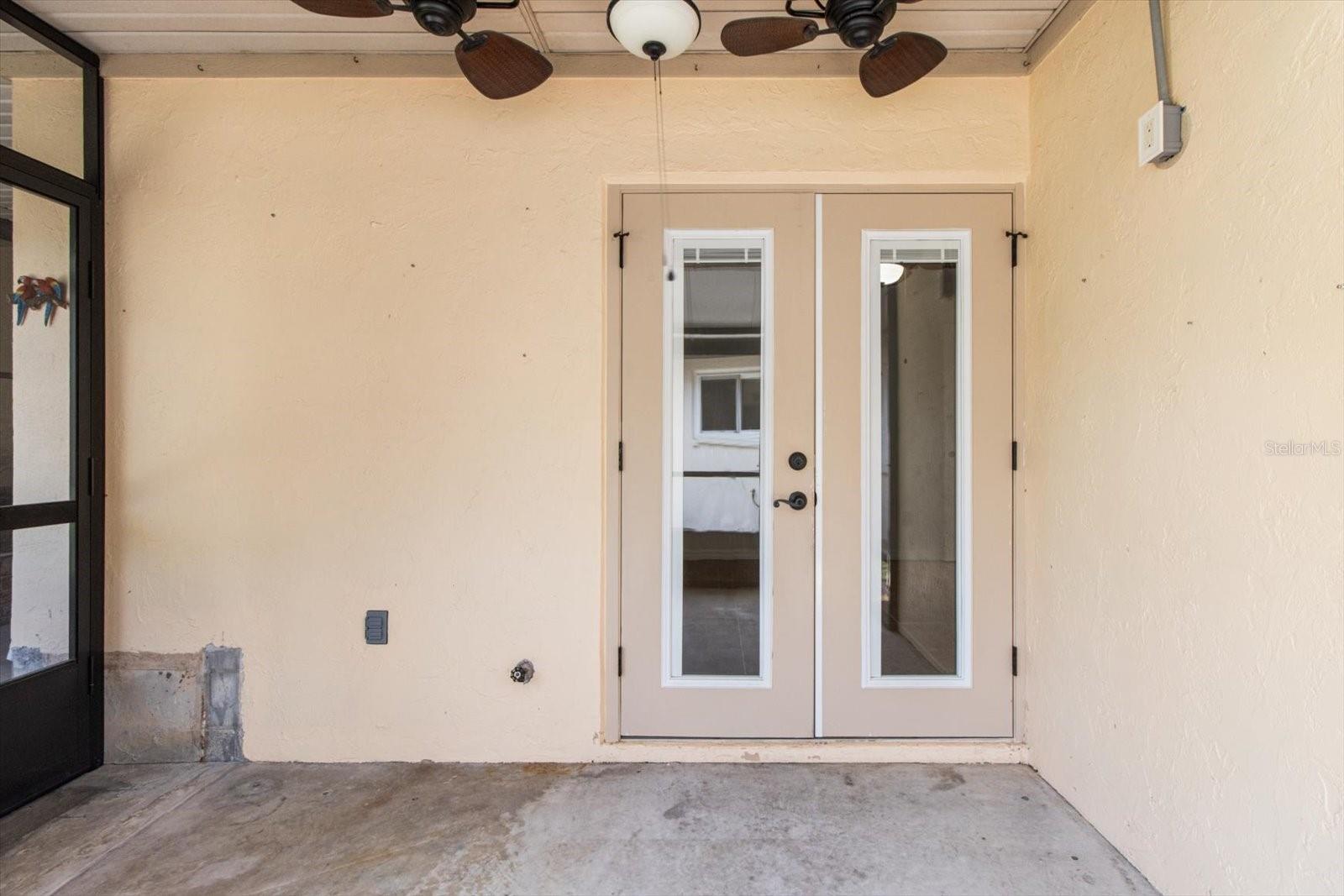 Image 23 of 58 For 11546 Clubview Drive