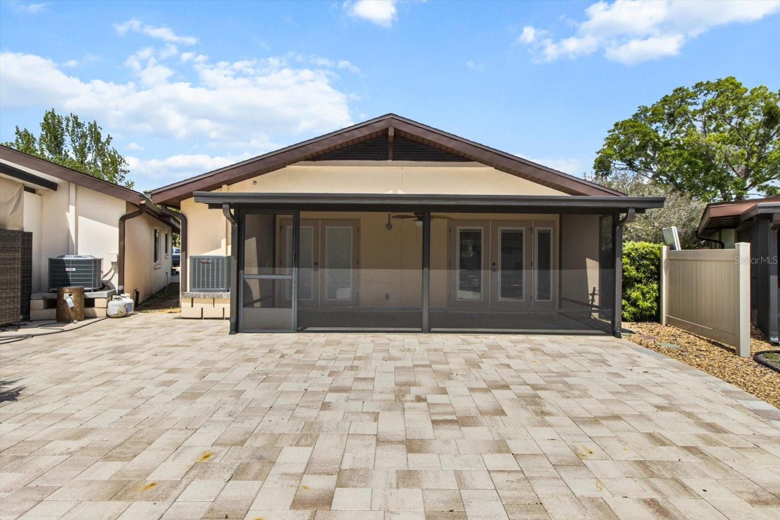 Image 42 of 58 For 11546 Clubview Drive