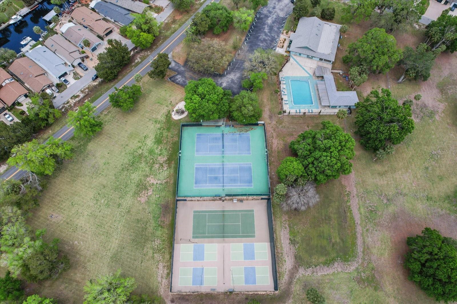 Image 56 of 58 For 11546 Clubview Drive