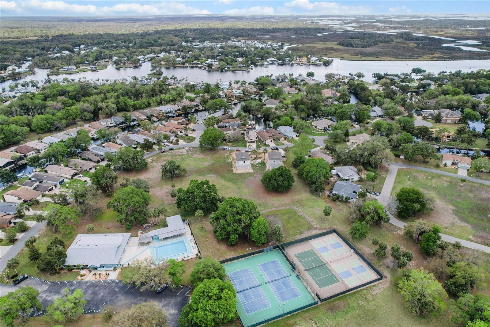 Image 57 of 58 For 11546 Clubview Drive