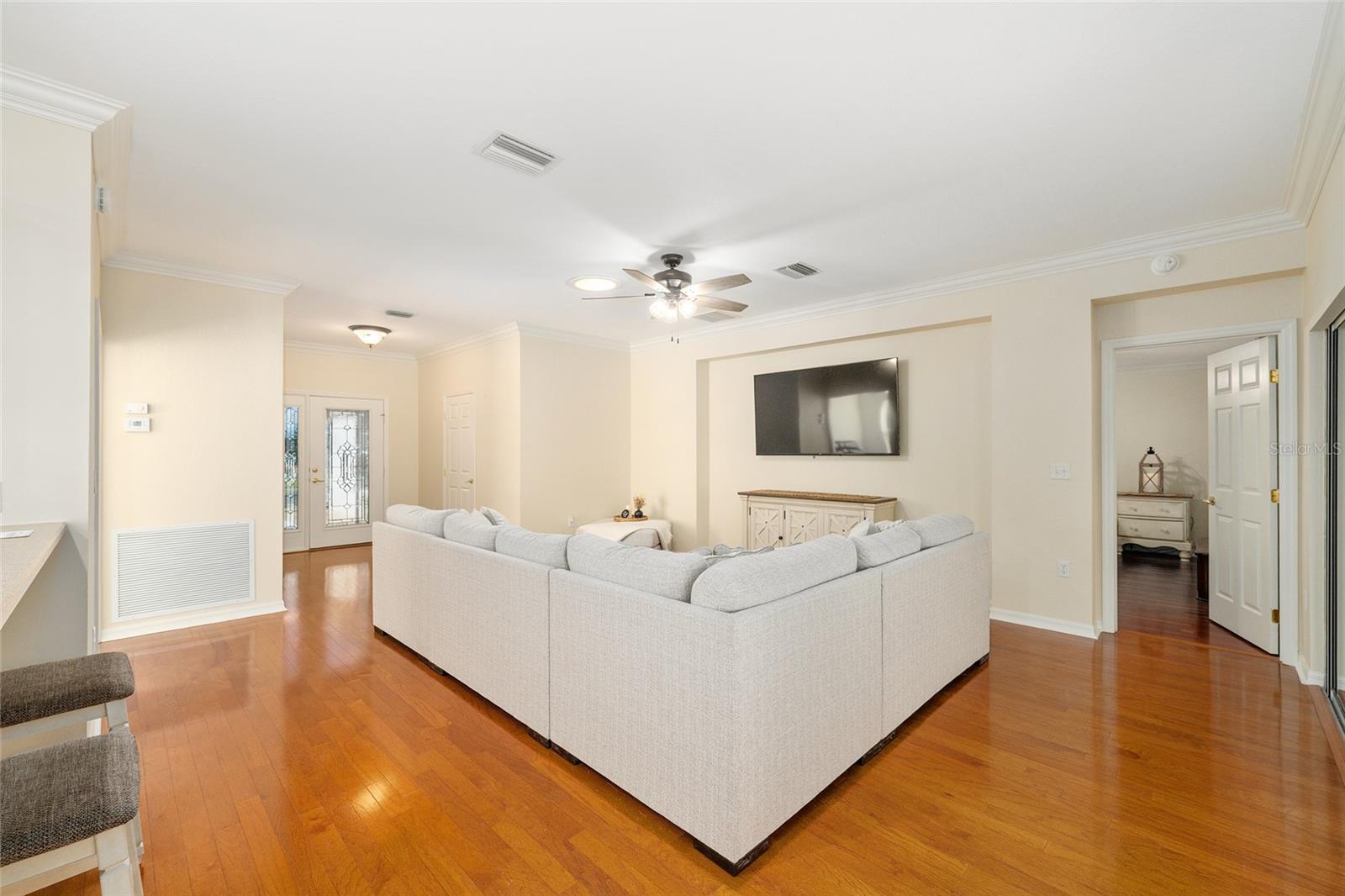 Image 14 of 73 For 13883 94th Avenue