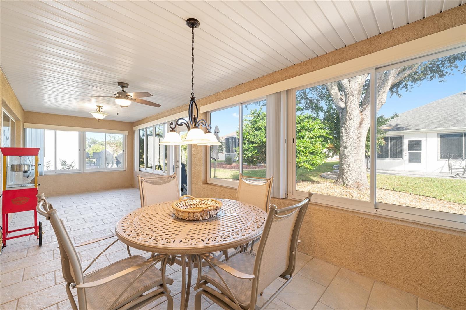 Image 41 of 73 For 13883 94th Avenue