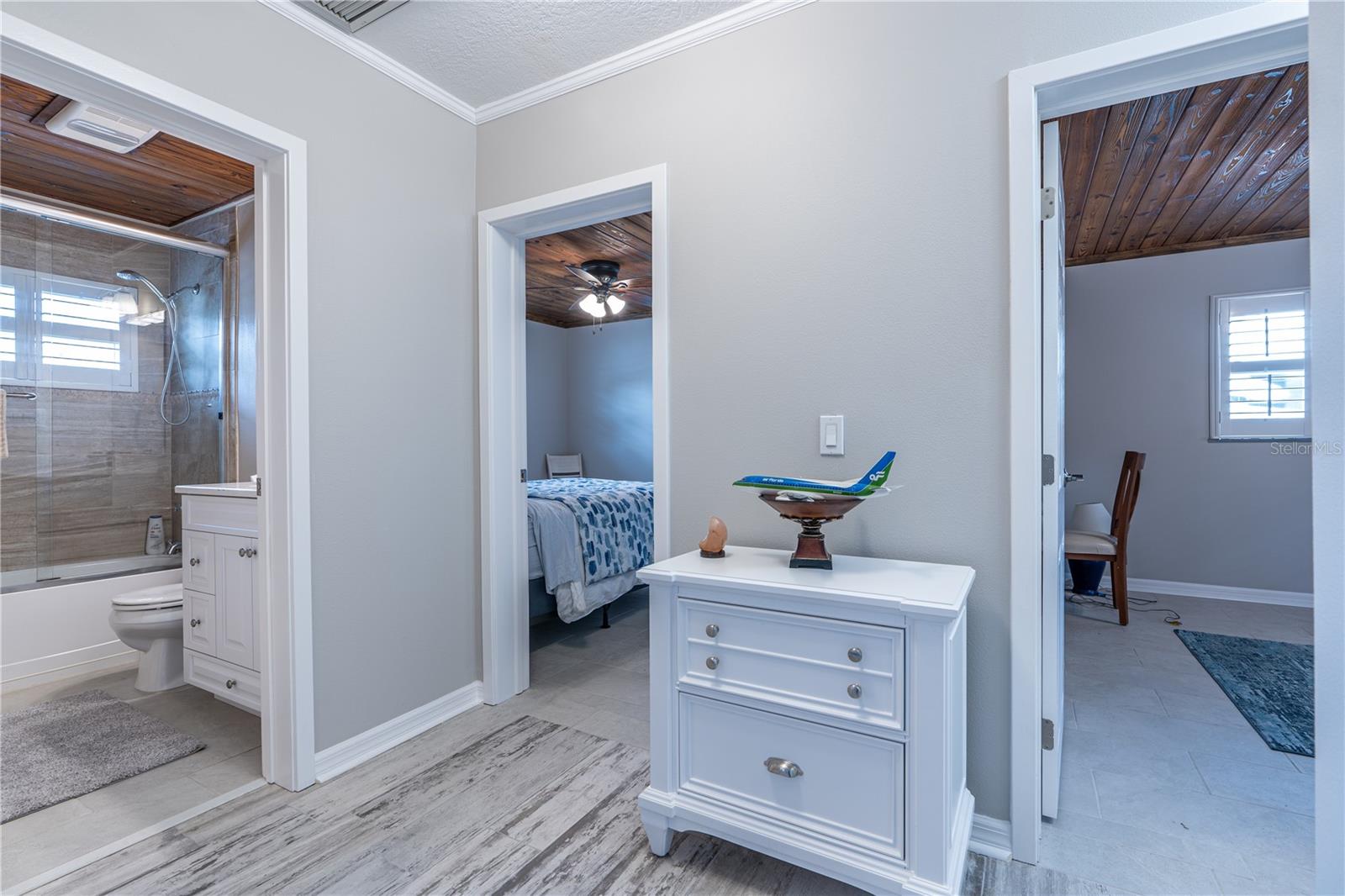 Image 10 of 41 For 305 1st Avenue