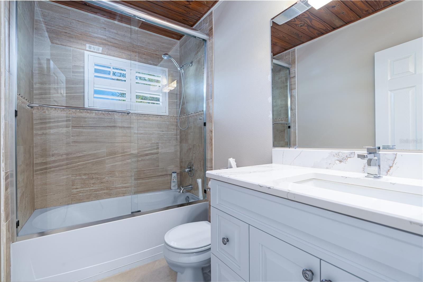 Image 16 of 41 For 305 1st Avenue