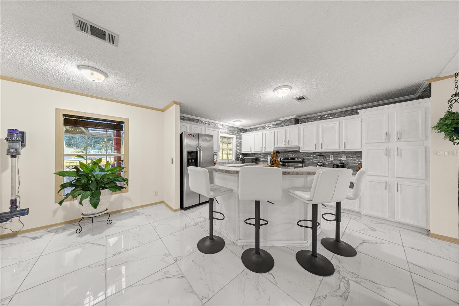 Image 9 of 32 For 17725 160th Avenue