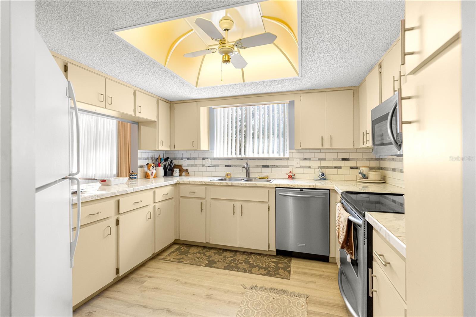 Image 15 of 40 For 10987 86th Terrace