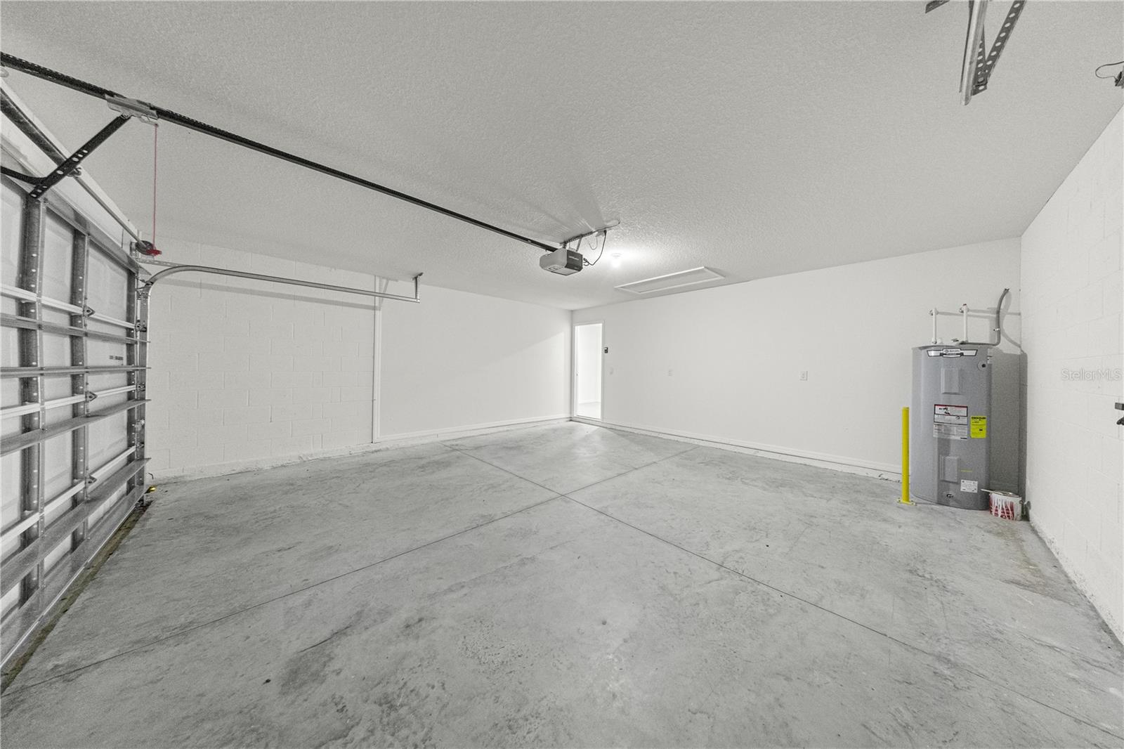 Image 18 of 39 For 8748 49th Circle