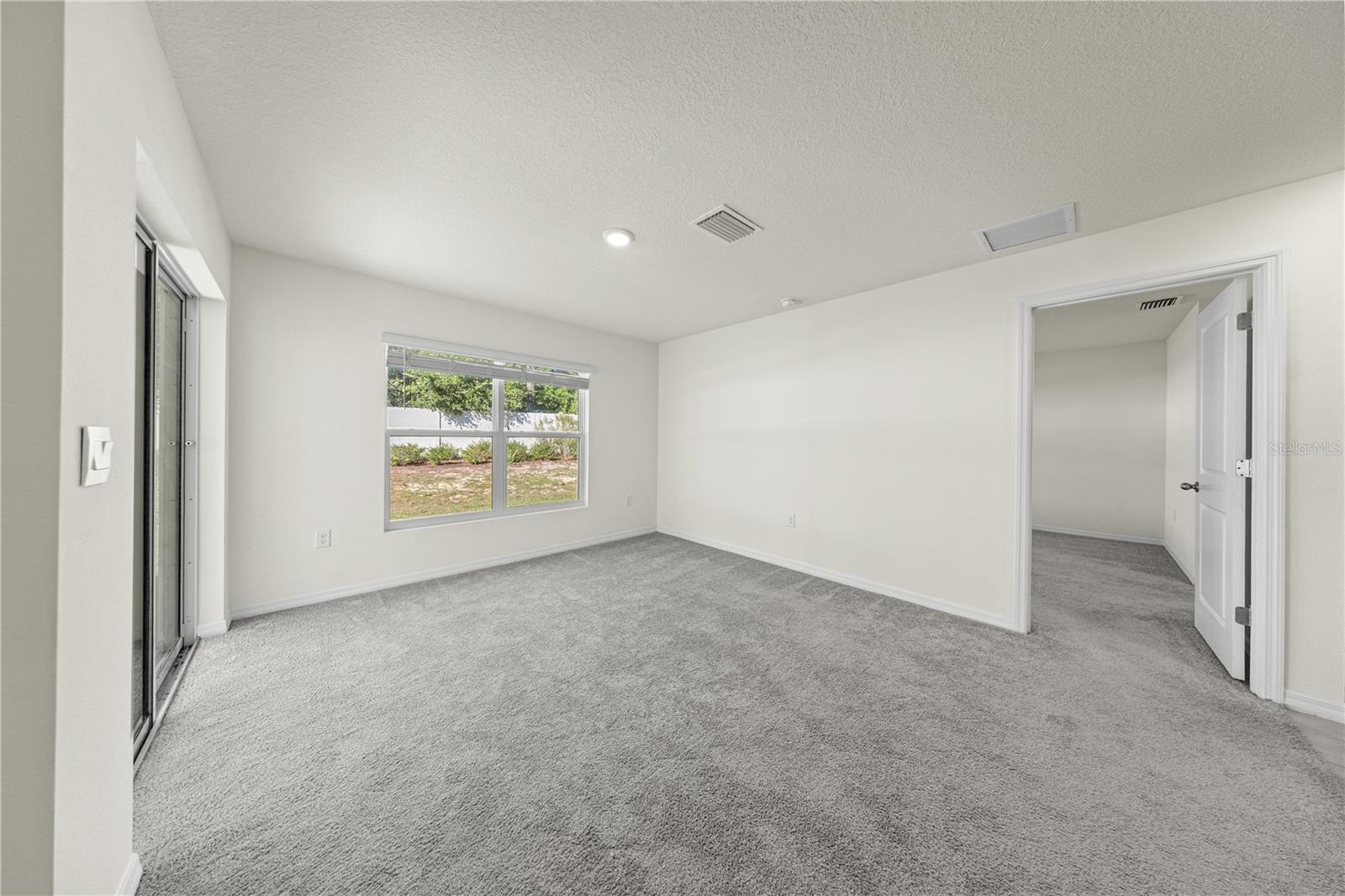 Image 21 of 39 For 8748 49th Circle