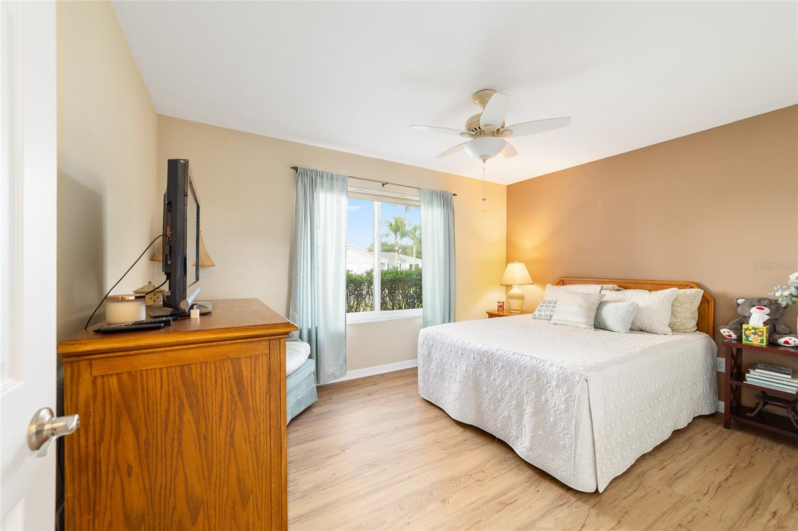 Image 40 of 50 For 442 Pace Lane