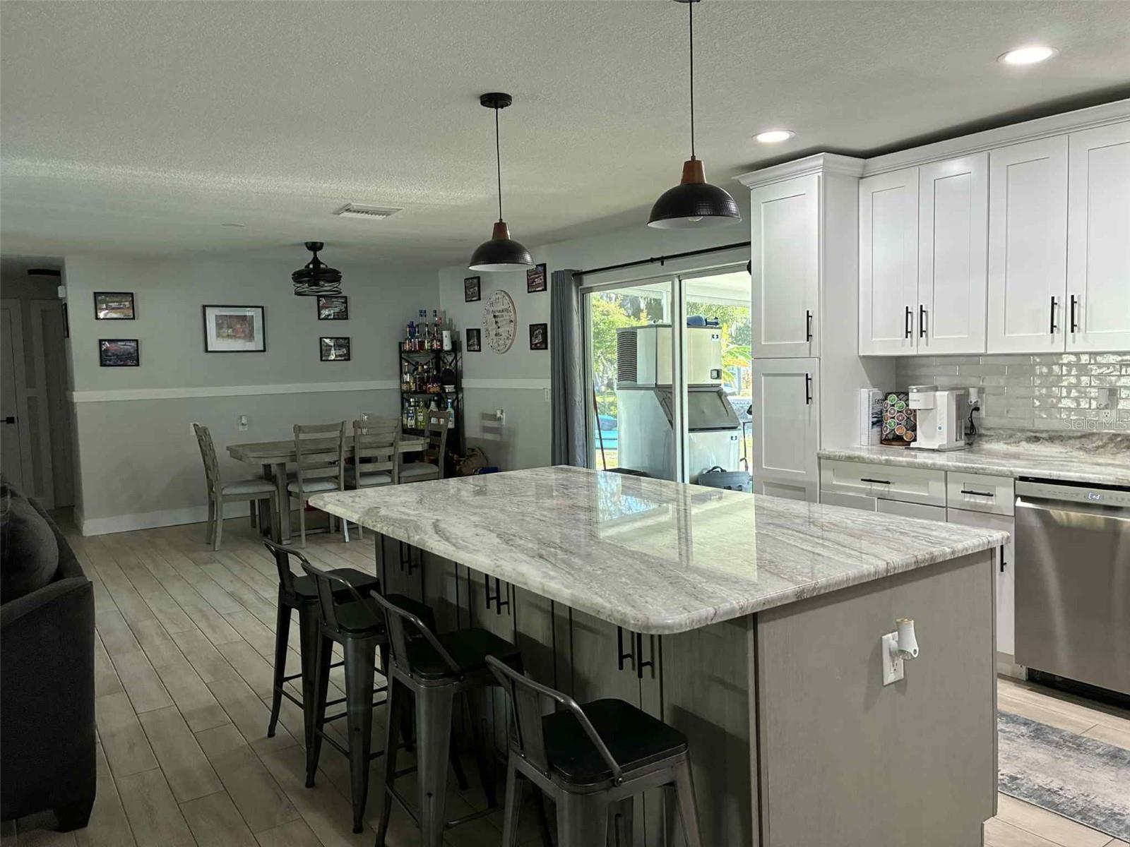 Image 11 of 31 For 571 14th Place