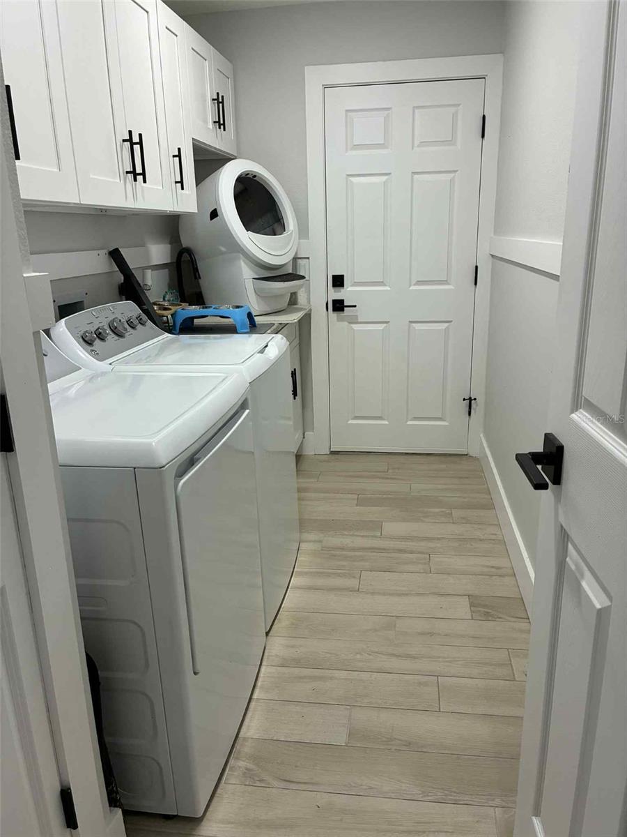 Image 14 of 31 For 571 14th Place