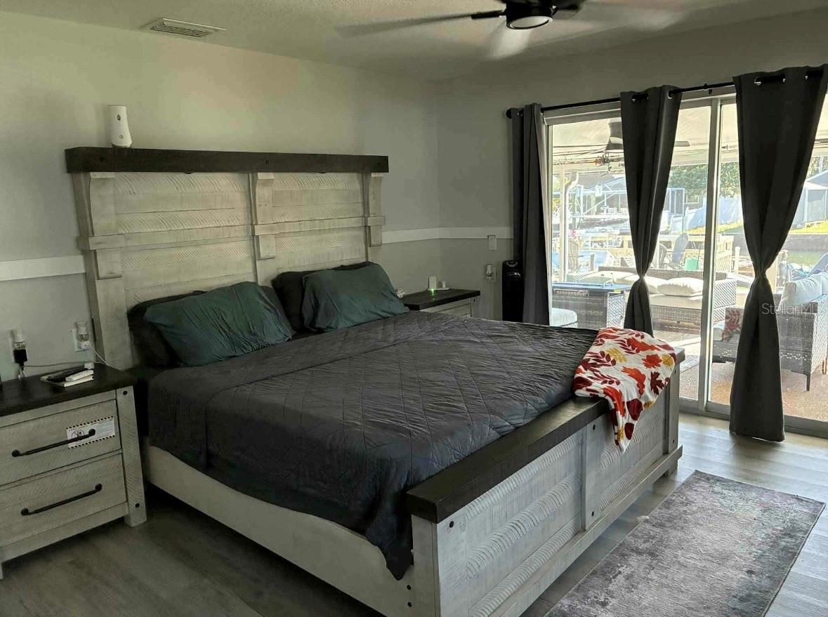 Image 15 of 31 For 571 14th Place