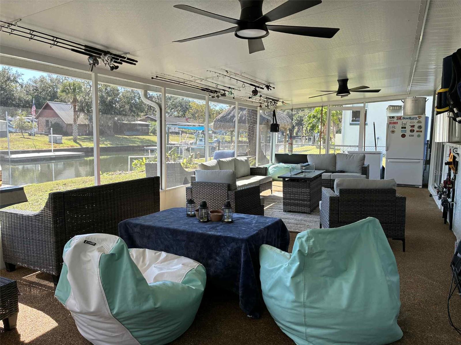 Image 23 of 31 For 571 14th Place