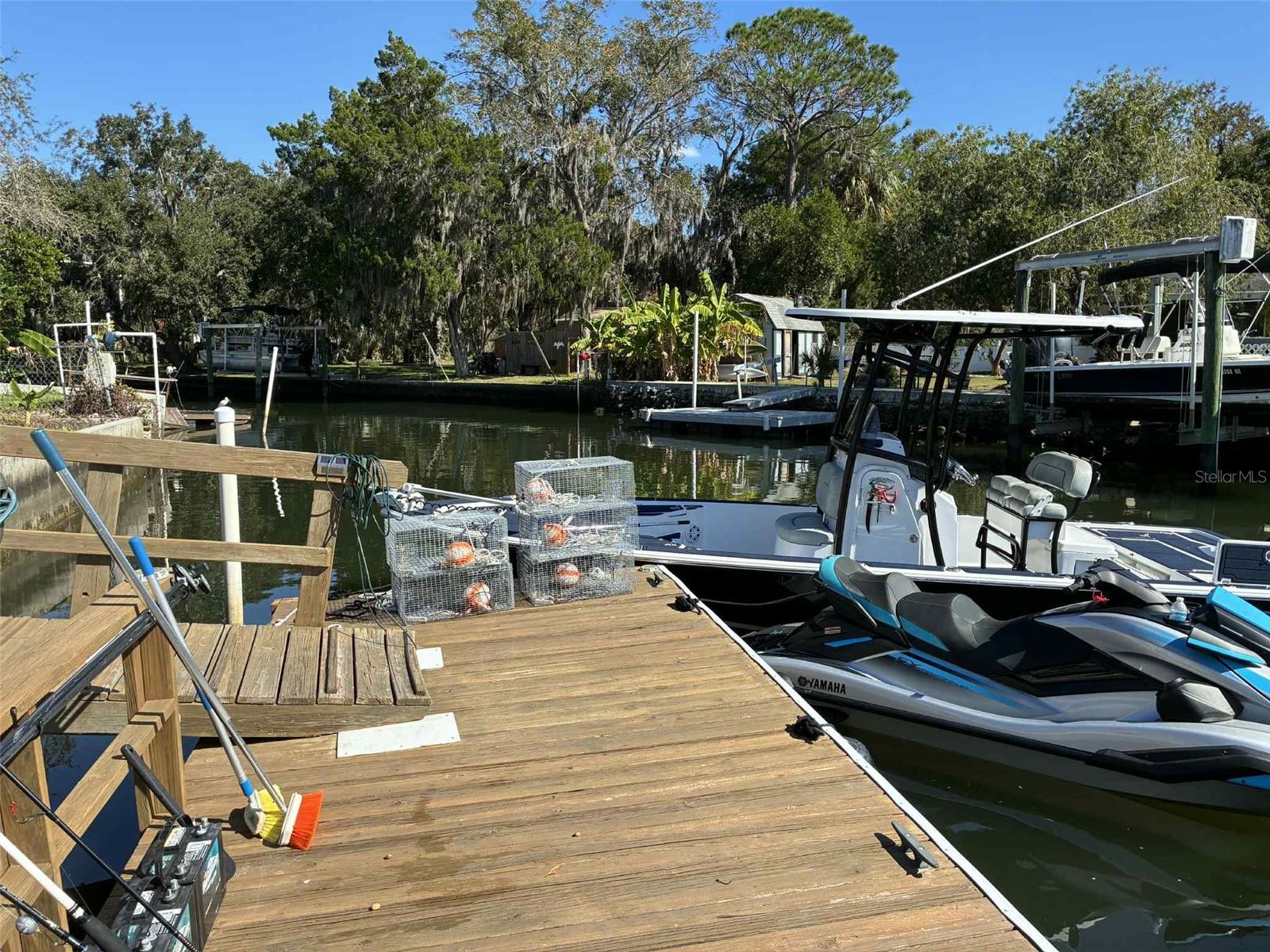 Image 28 of 31 For 571 14th Place