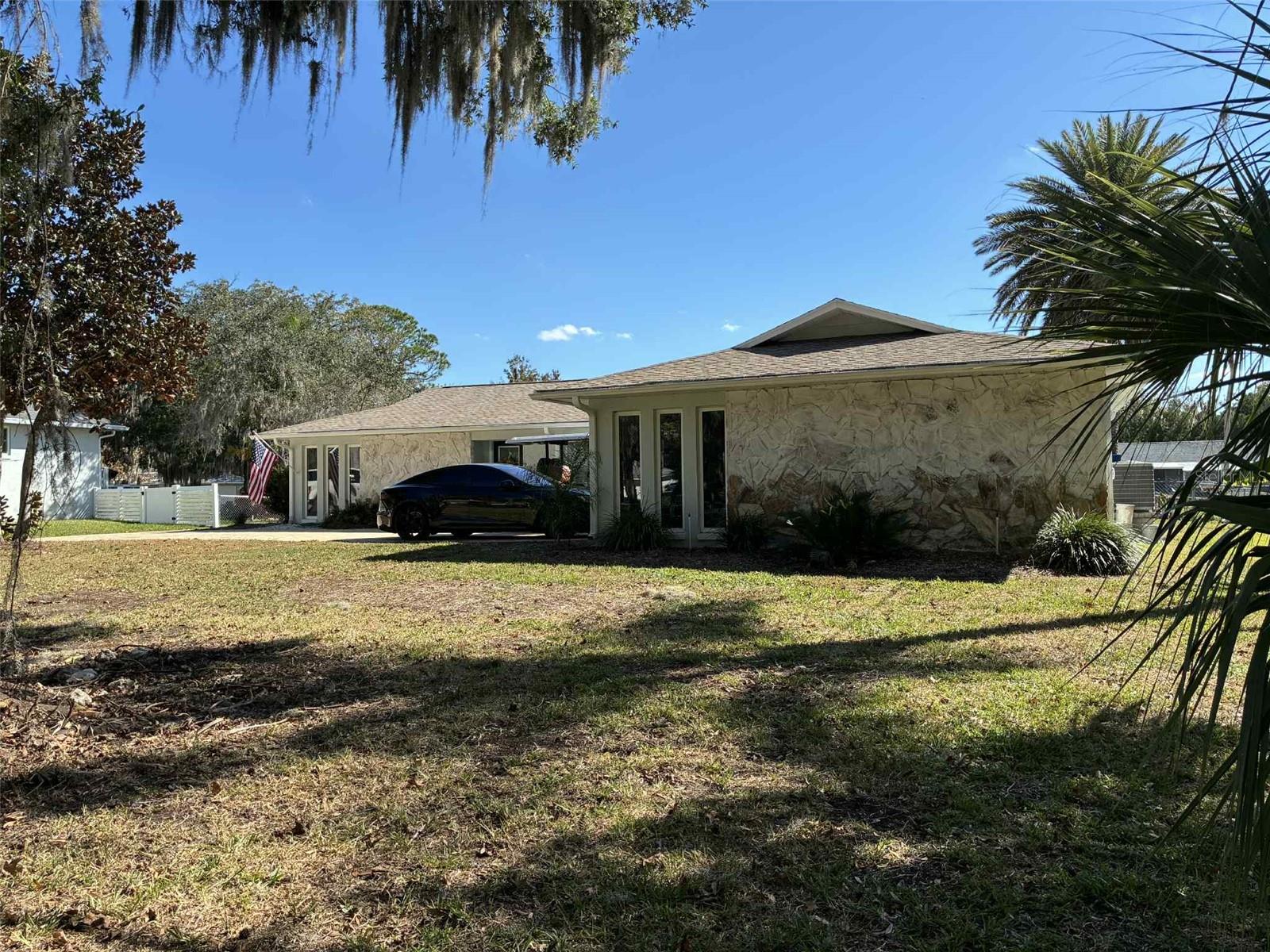 Image 4 of 31 For 571 14th Place