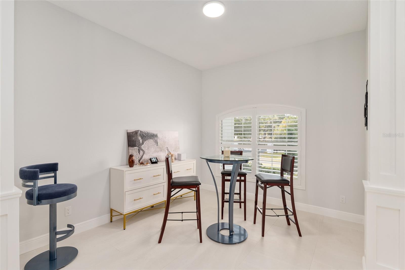 Image 17 of 91 For 6208 12th Street