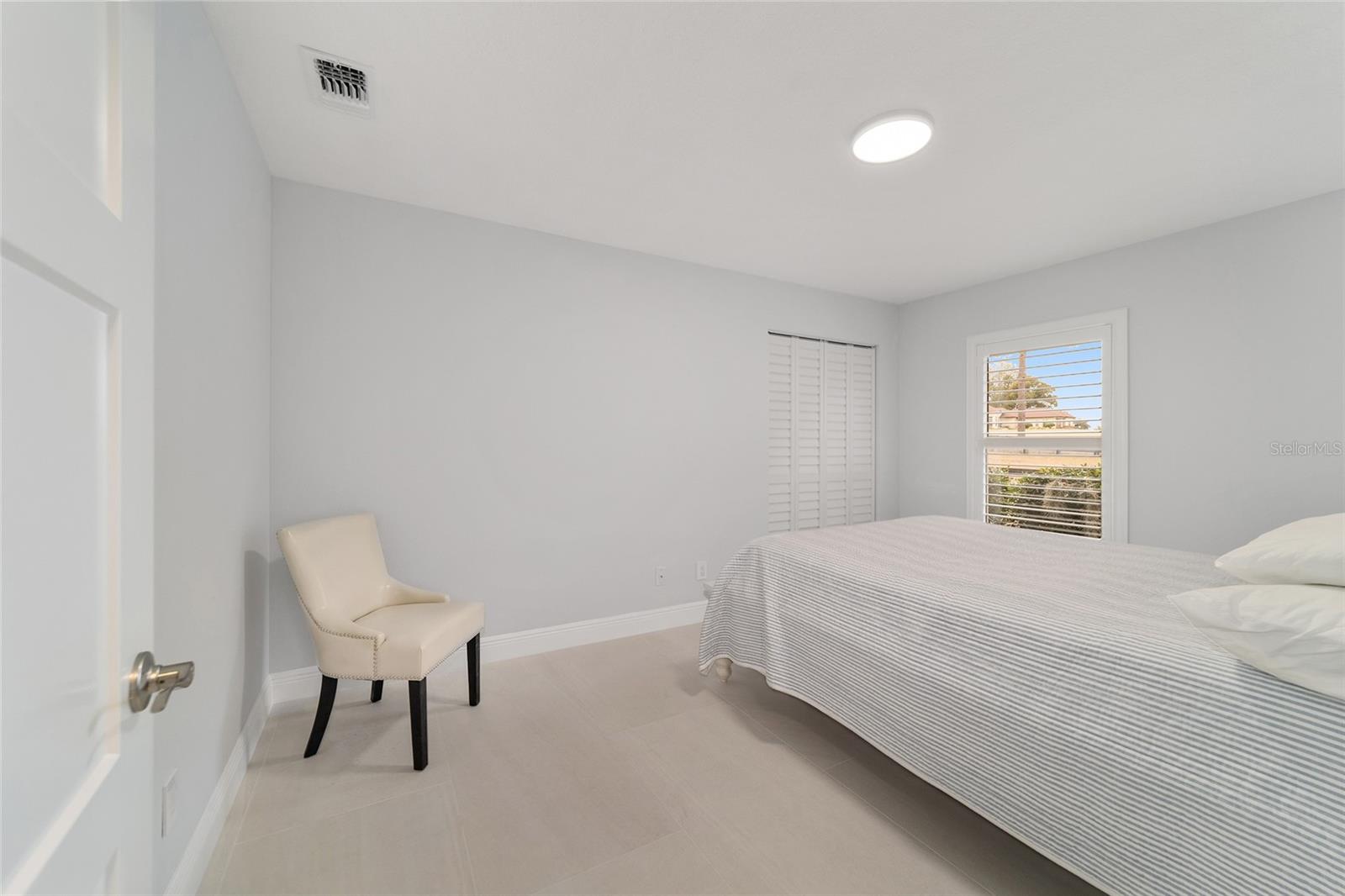 Image 52 of 91 For 6208 12th Street