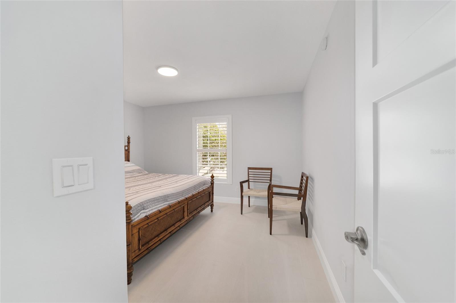 Image 55 of 91 For 6208 12th Street