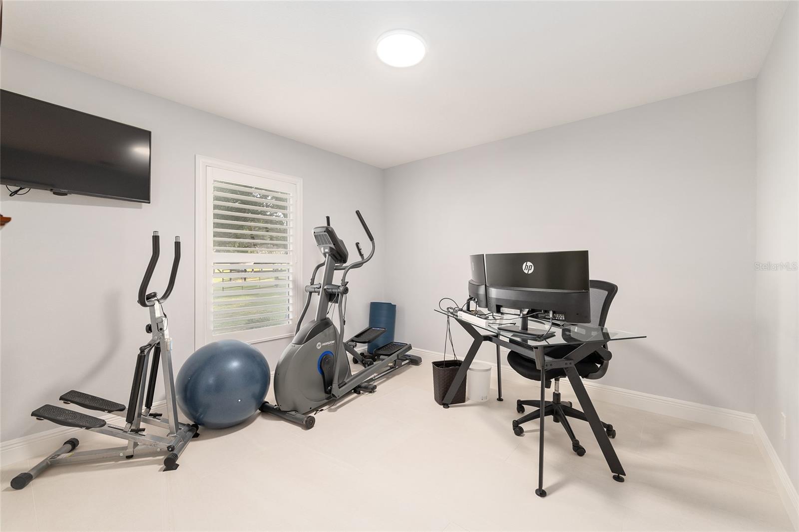 Image 60 of 91 For 6208 12th Street