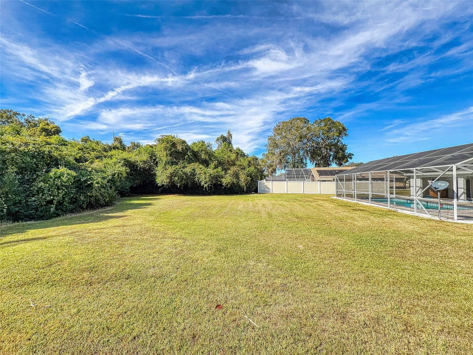 Image 36 of 39 For 7558 103rd Loop