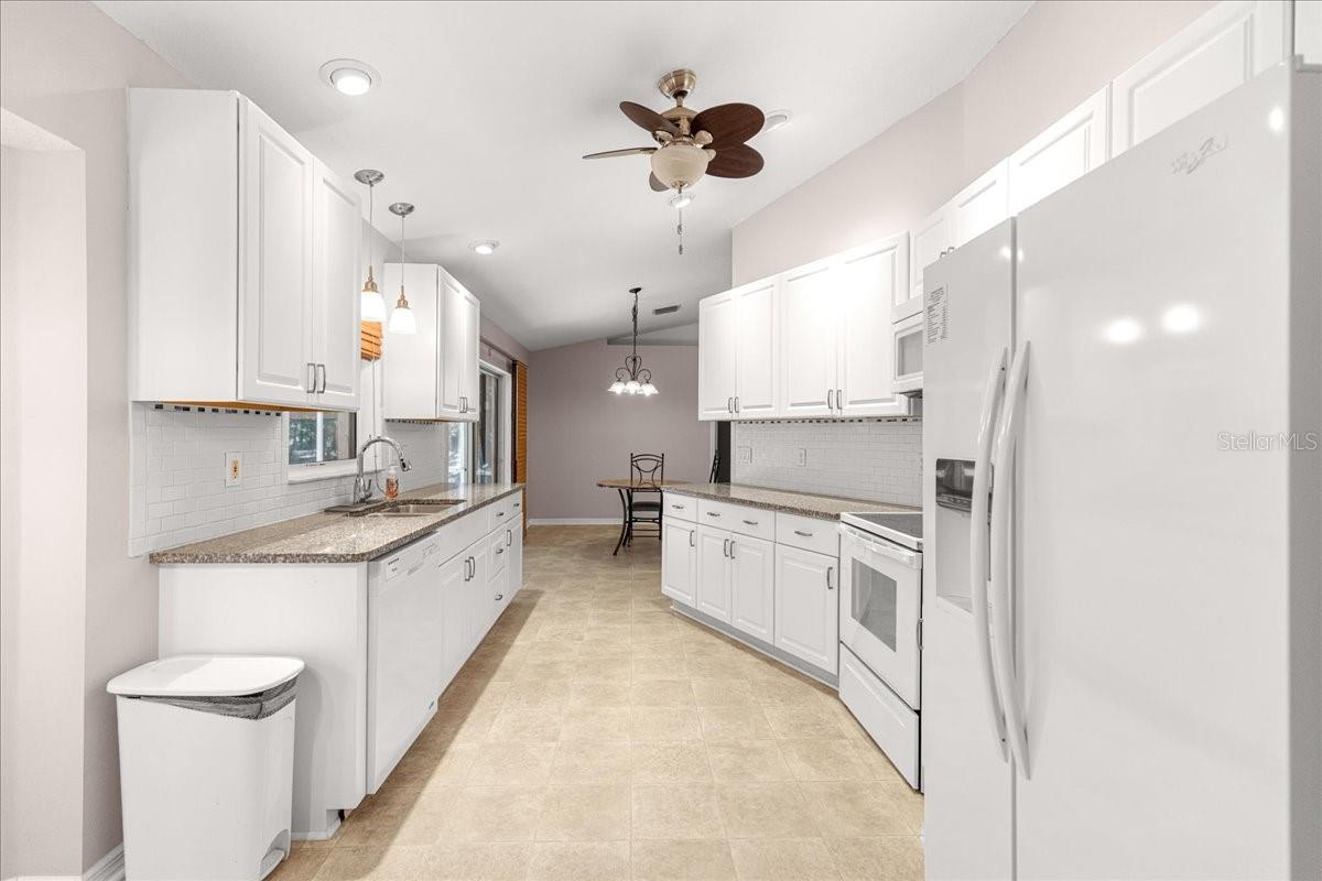 Image 10 of 60 For 7535 185th Avenue Road