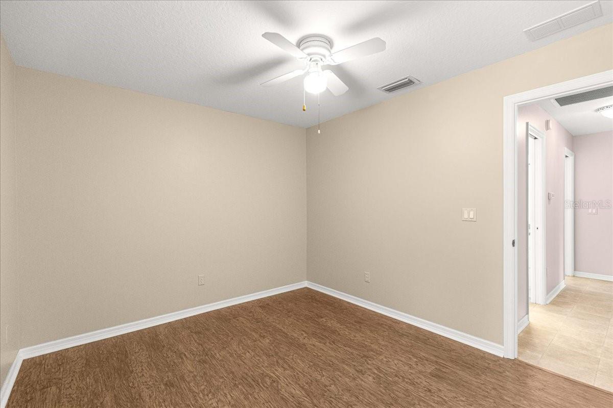 Image 26 of 60 For 7535 185th Avenue Road