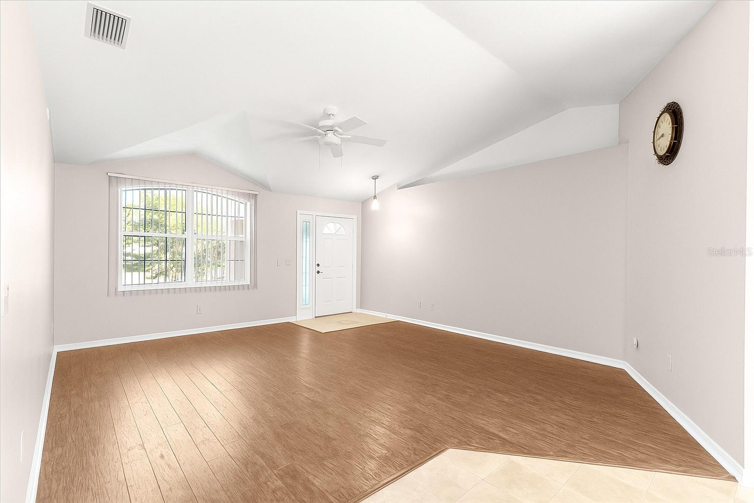 Image 4 of 60 For 7535 185th Avenue Road