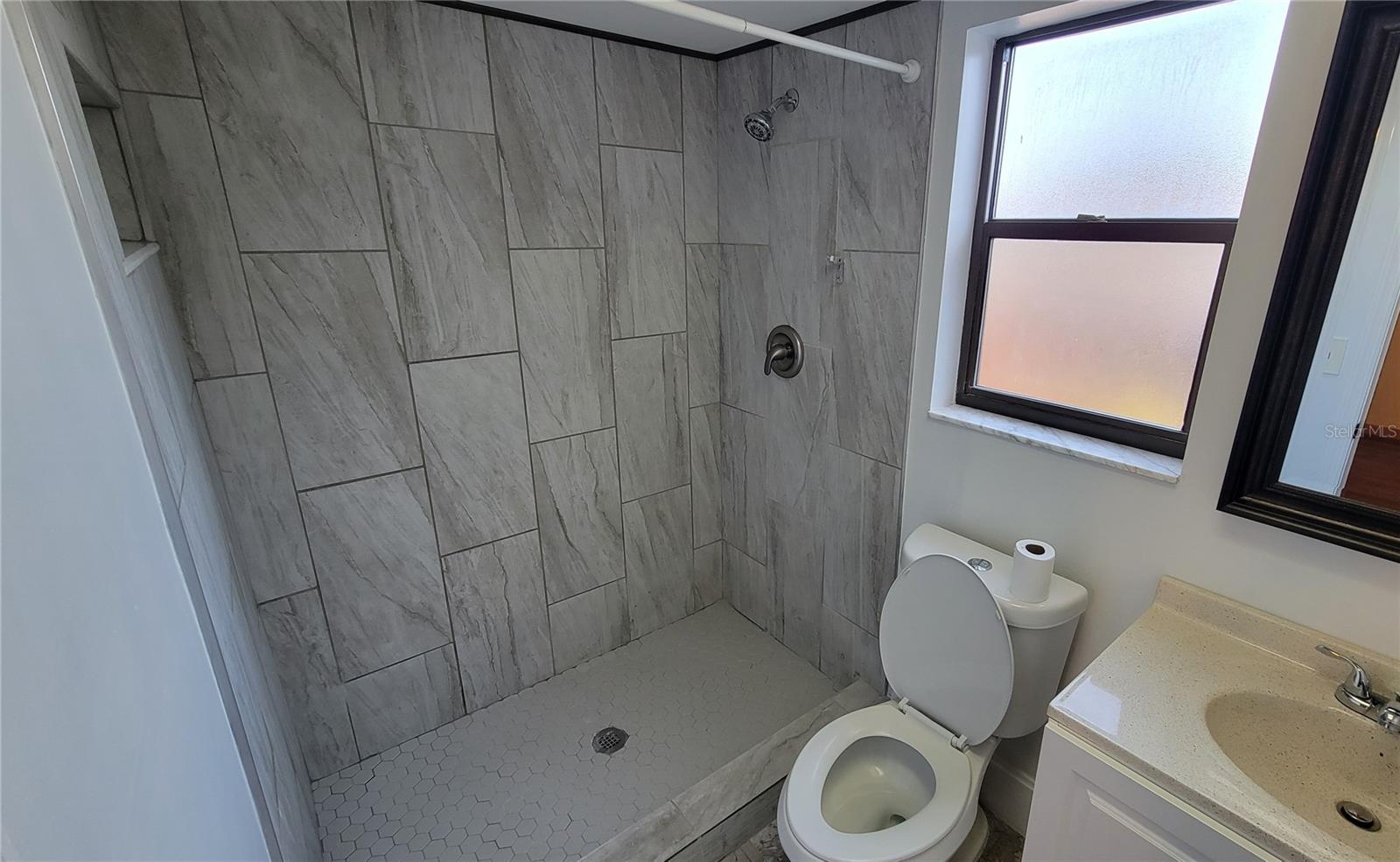 Image 20 of 51 For 3152 50th Place