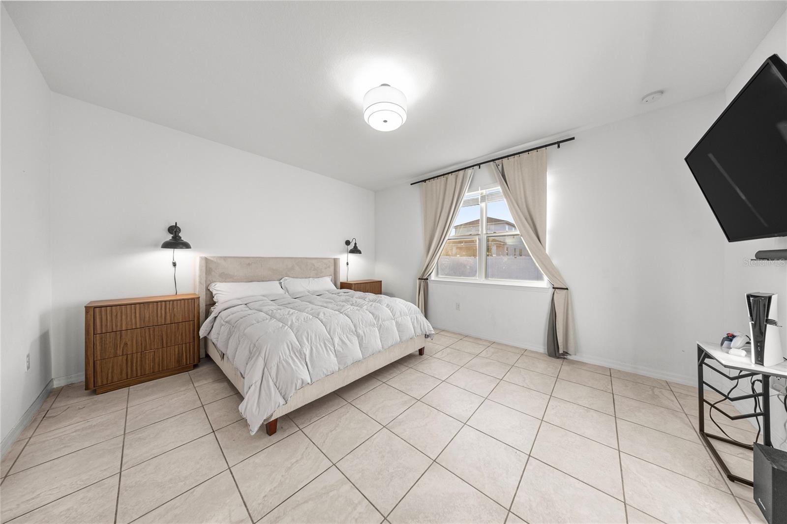 Image 16 of 27 For 7664 63rd Lane Road