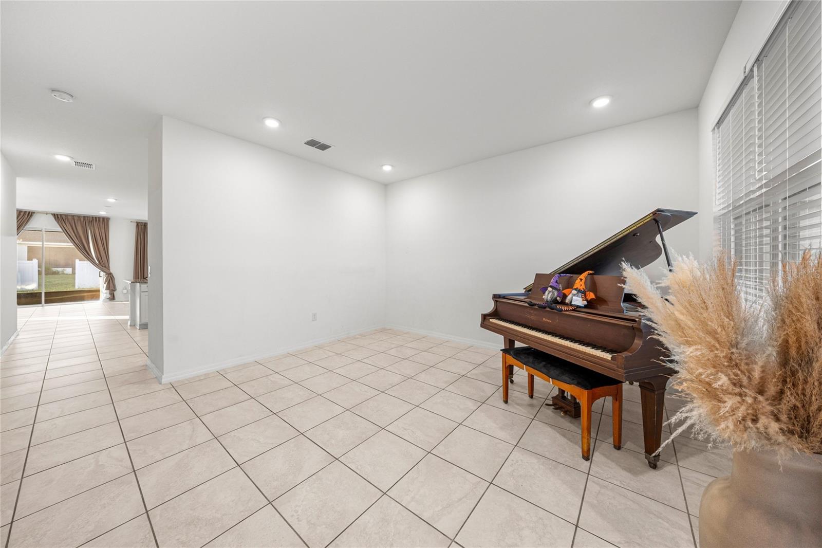 Image 6 of 27 For 7664 63rd Lane Road