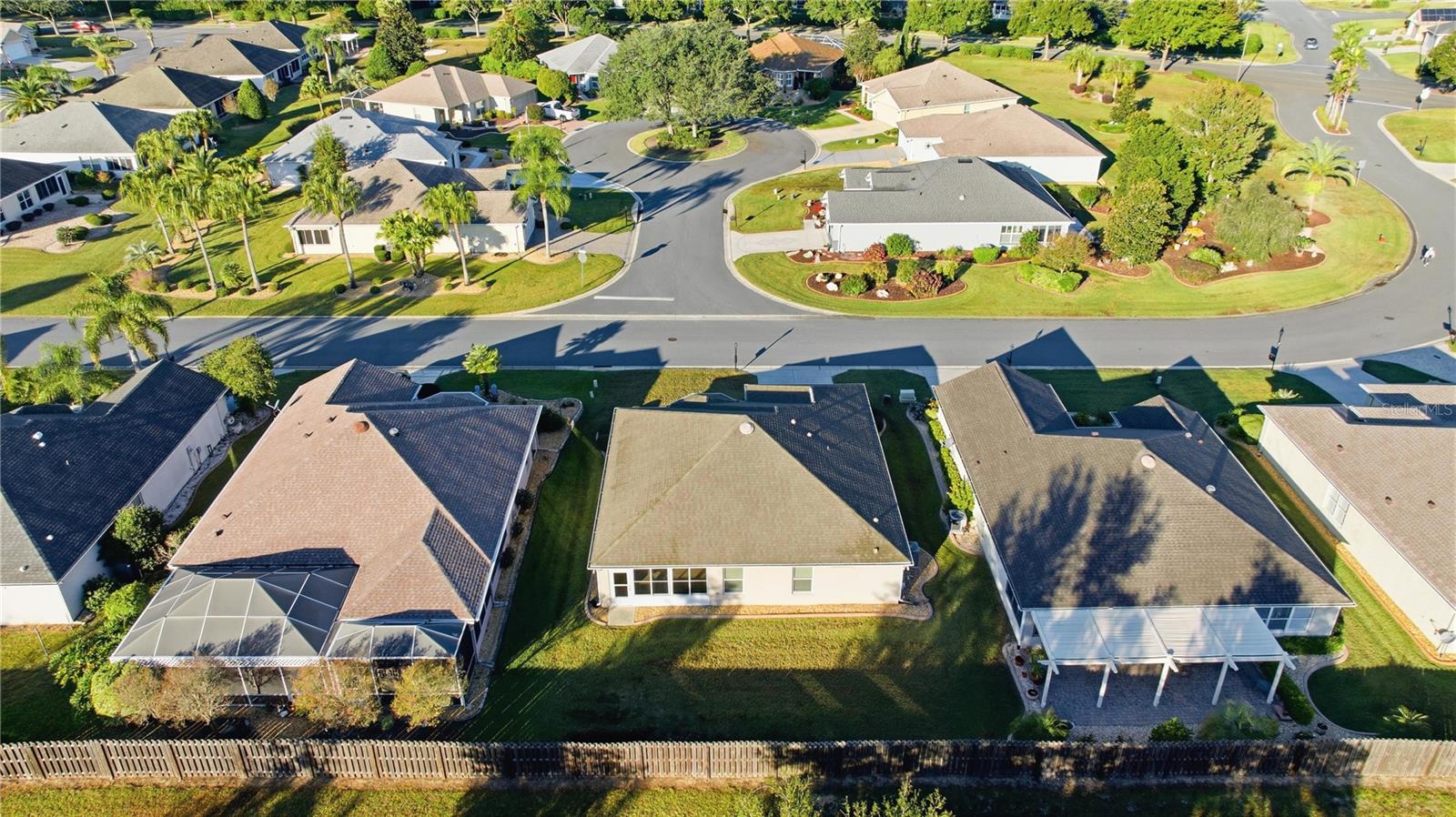 Listing photo id 26 for 9175 118th Loop