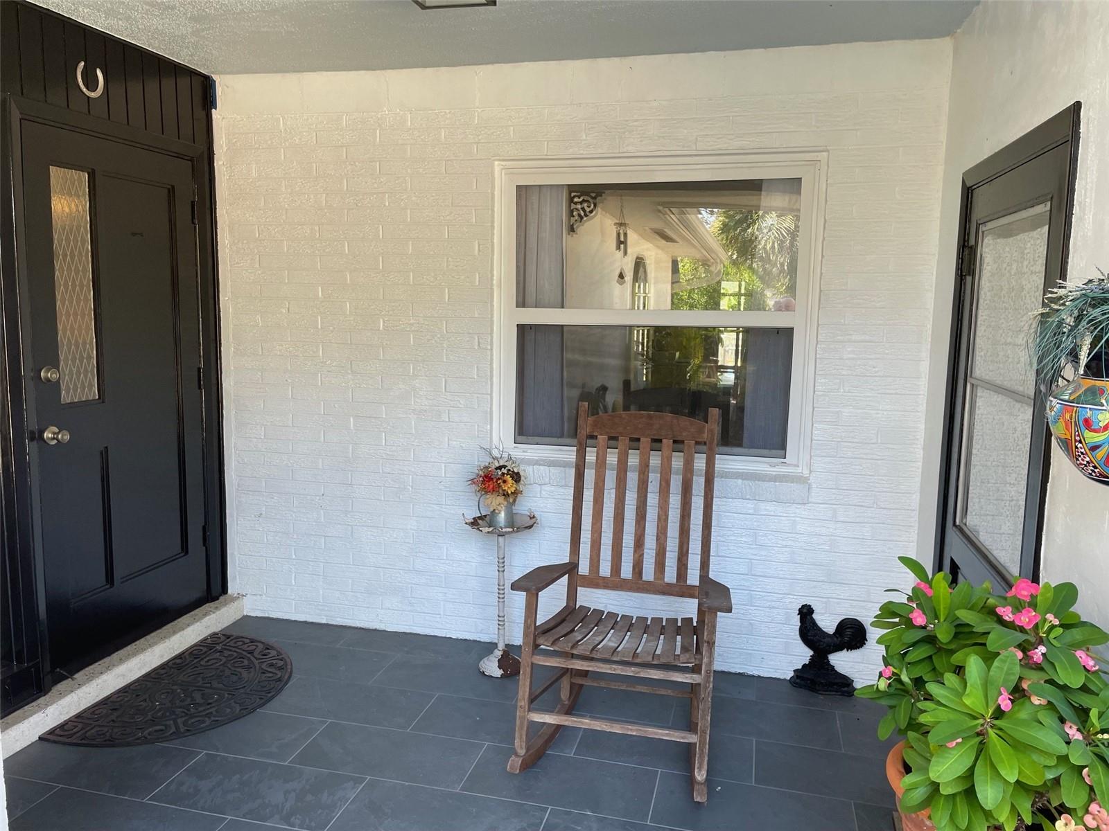 Image 15 of 77 For 280 Ridgewood Road