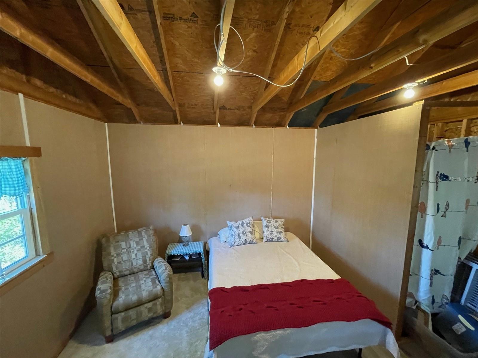 Image 31 of 77 For 280 Ridgewood Road