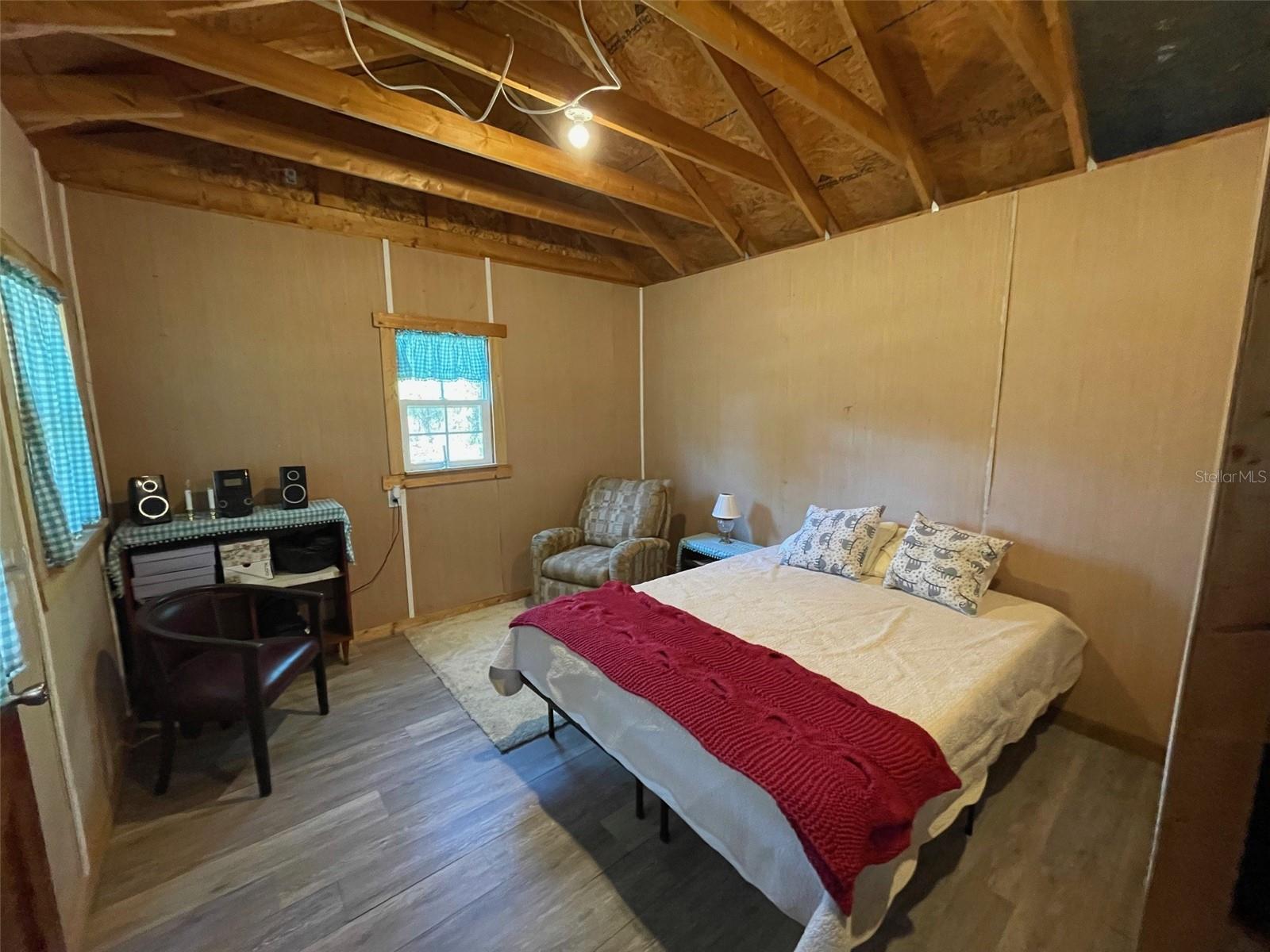 Image 32 of 77 For 280 Ridgewood Road