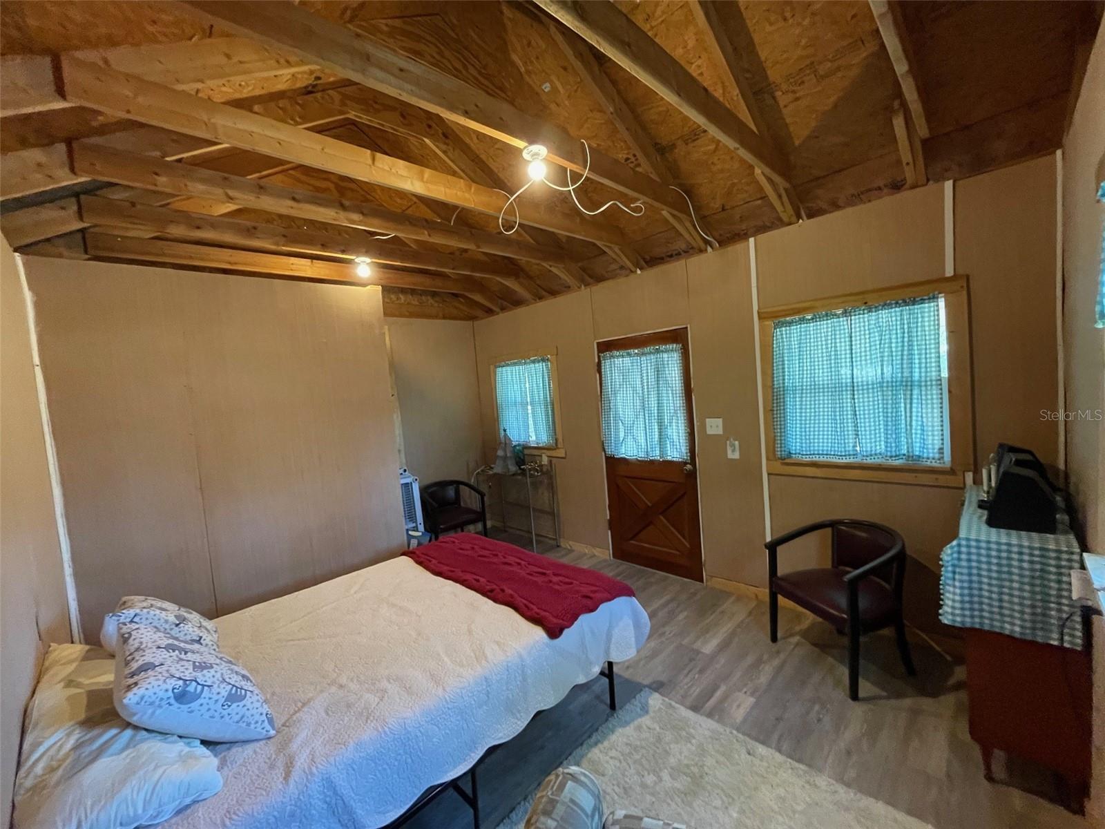 Image 33 of 77 For 280 Ridgewood Road