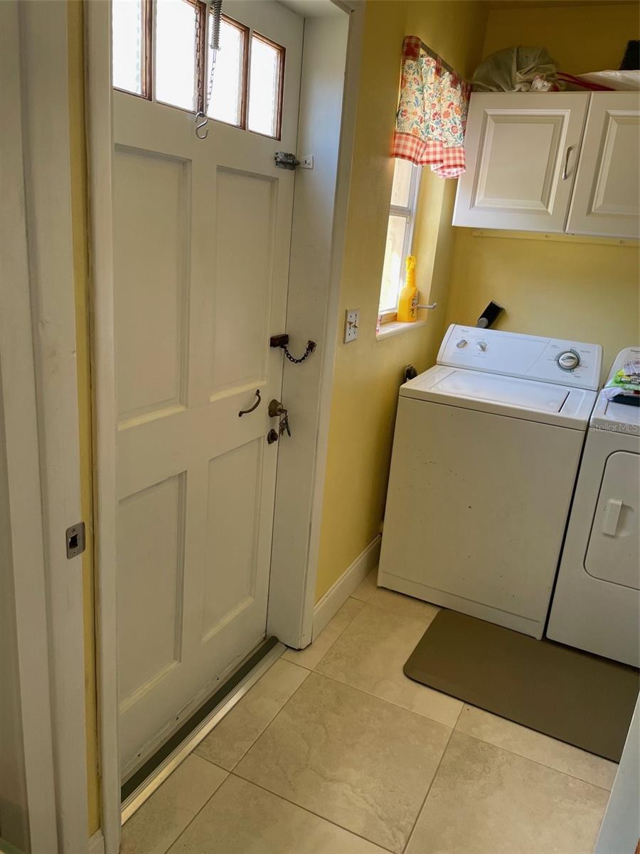 Image 77 of 77 For 280 Ridgewood Road