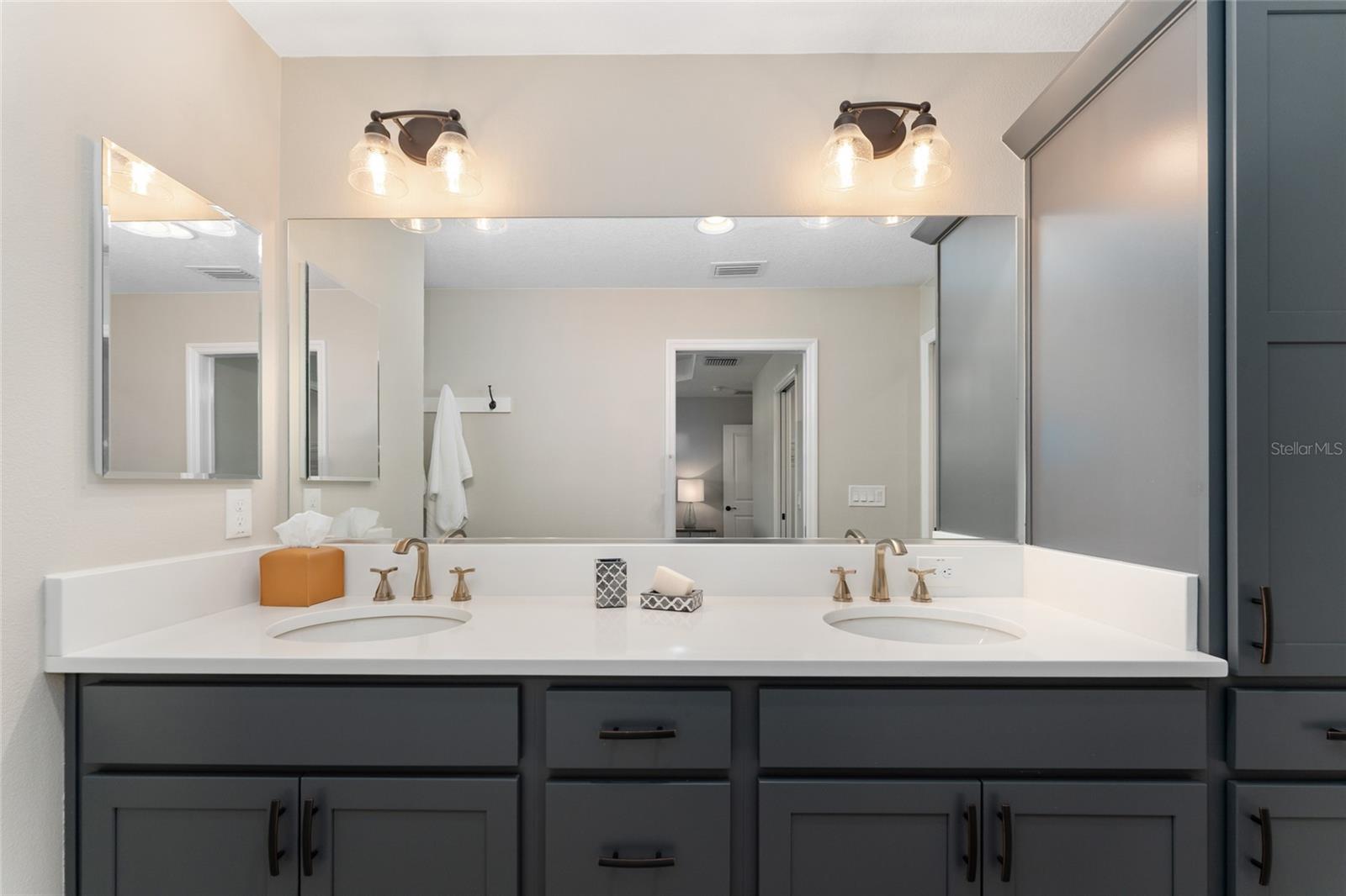 Image 23 of 54 For 5967 Freitag Avenue