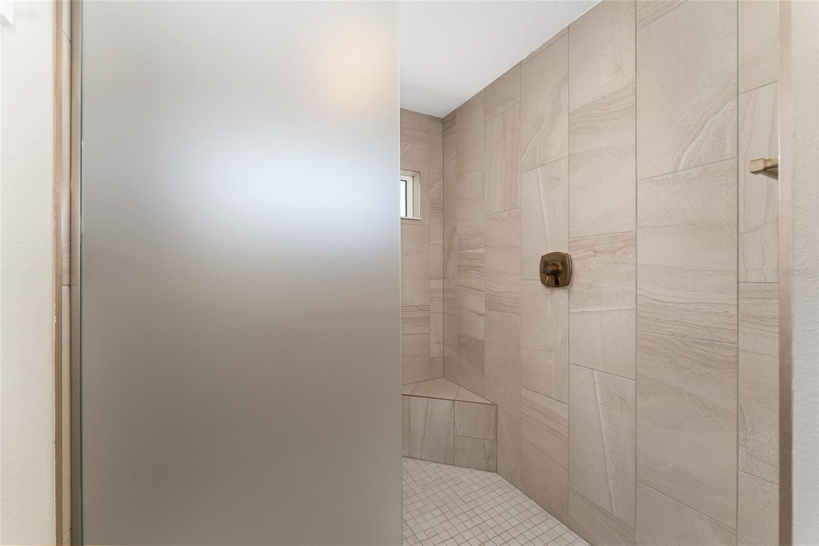 Image 25 of 54 For 5967 Freitag Avenue