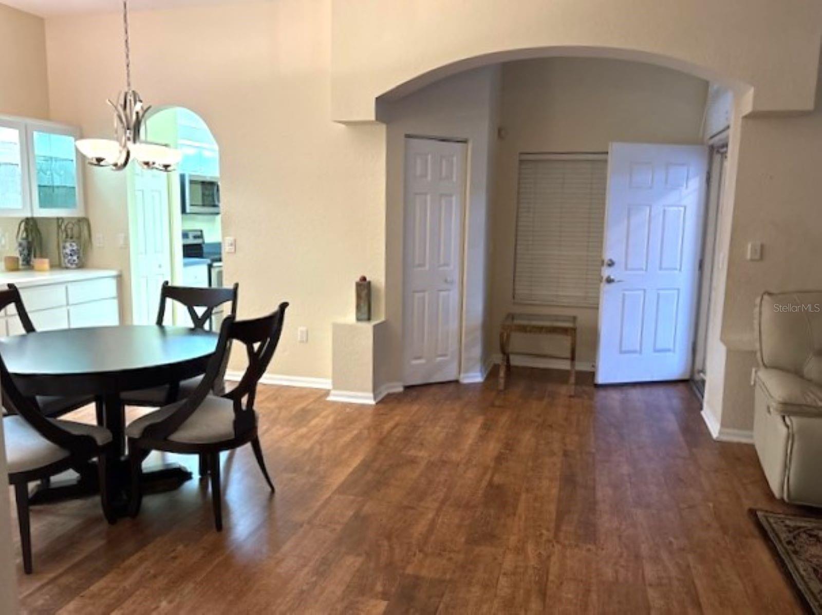 Image 19 of 40 For 7867 115th Loop