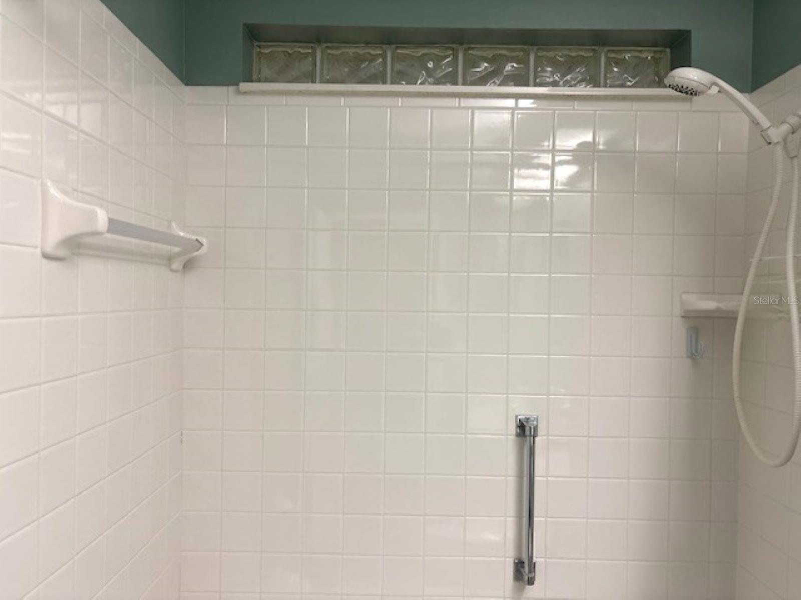 Image 23 of 40 For 7867 115th Loop