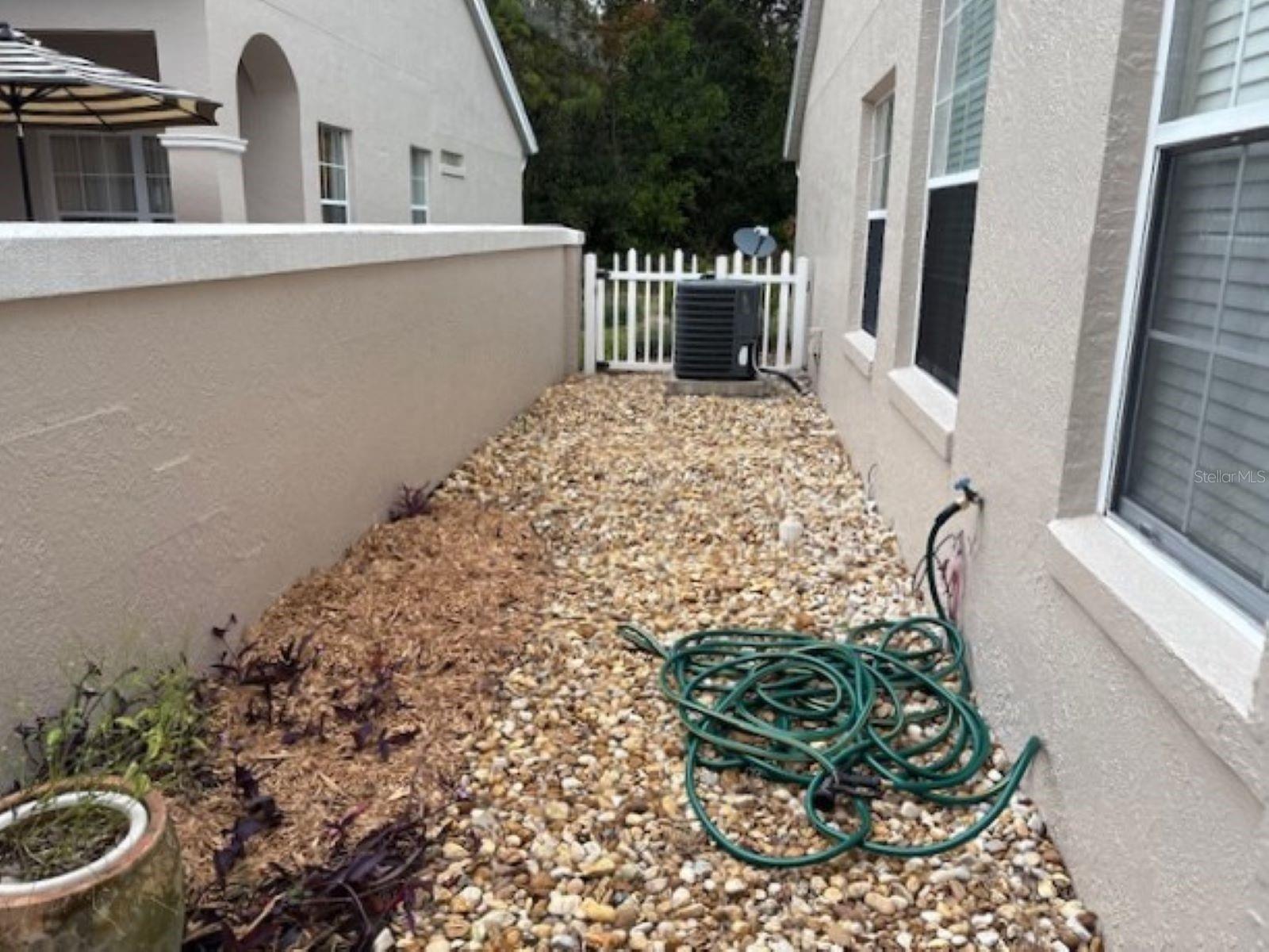 Image 6 of 40 For 7867 115th Loop