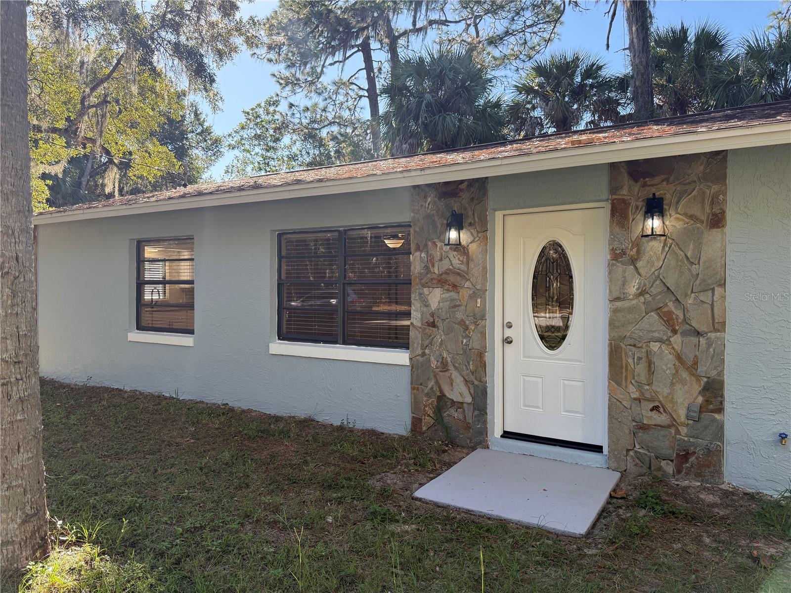 Image 4 of 18 For 416 Hourglass Terrace