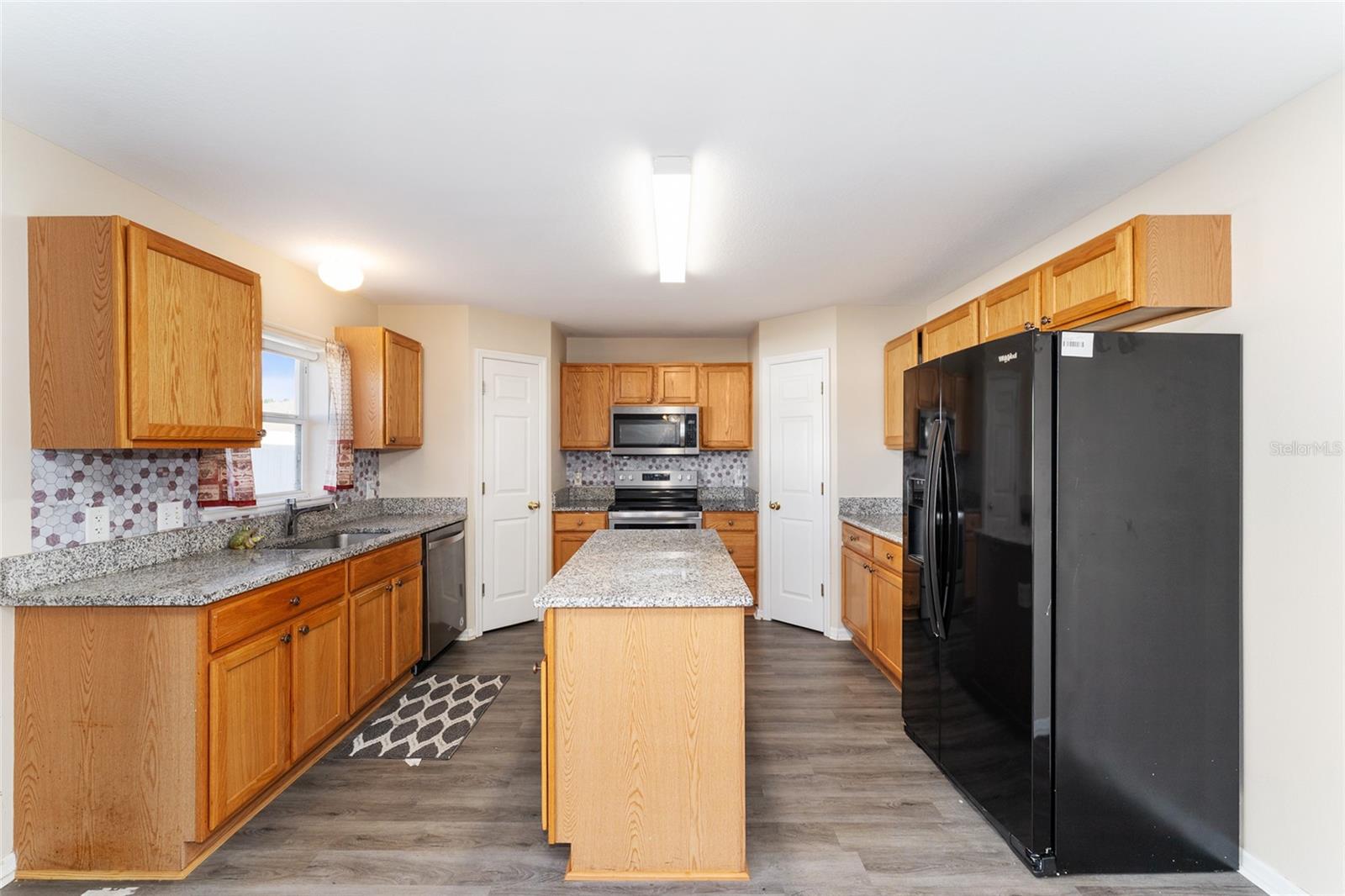 Image 28 of 64 For 2661 42nd Road