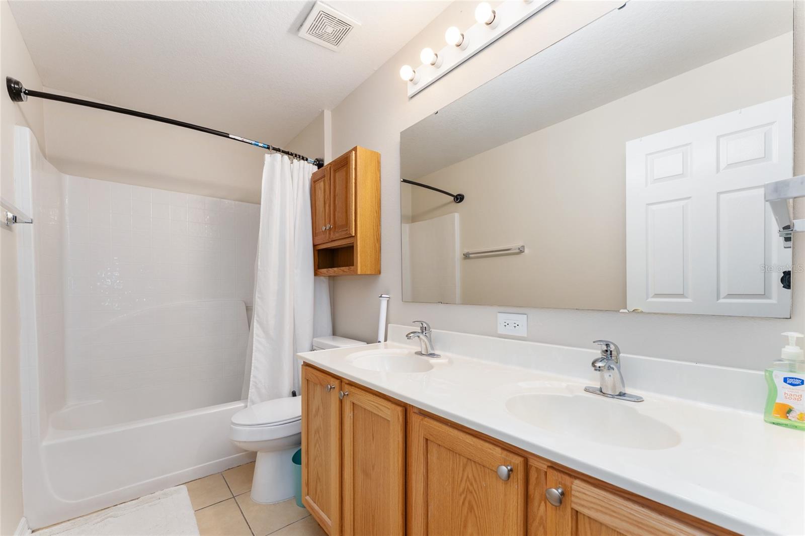 Image 43 of 64 For 2661 42nd Road